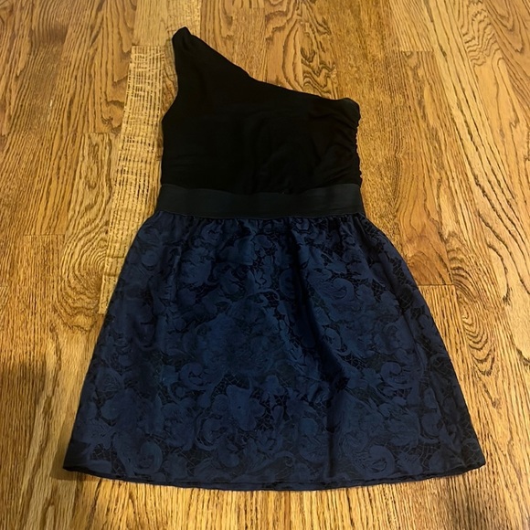 Aqua Dresses & Skirts - Aqua Woman’a One Shoulder Black and Navy Dress Size XS